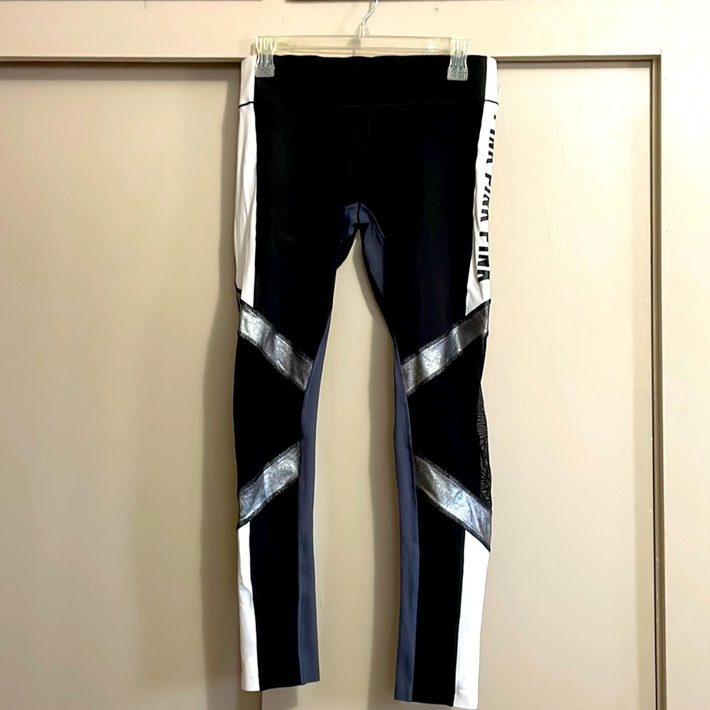 Victoria’s Secret pink workout pants